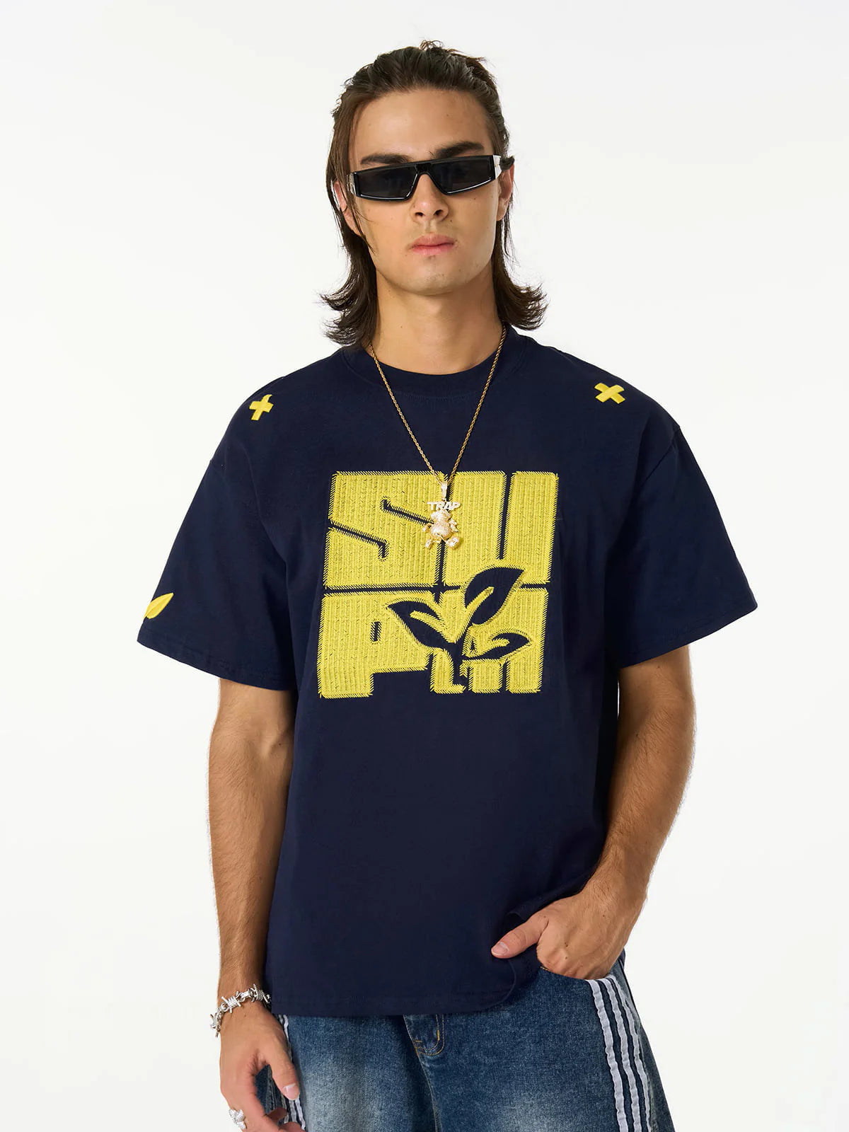 Çiçek Desenli Grafik Baskı T-Shirt