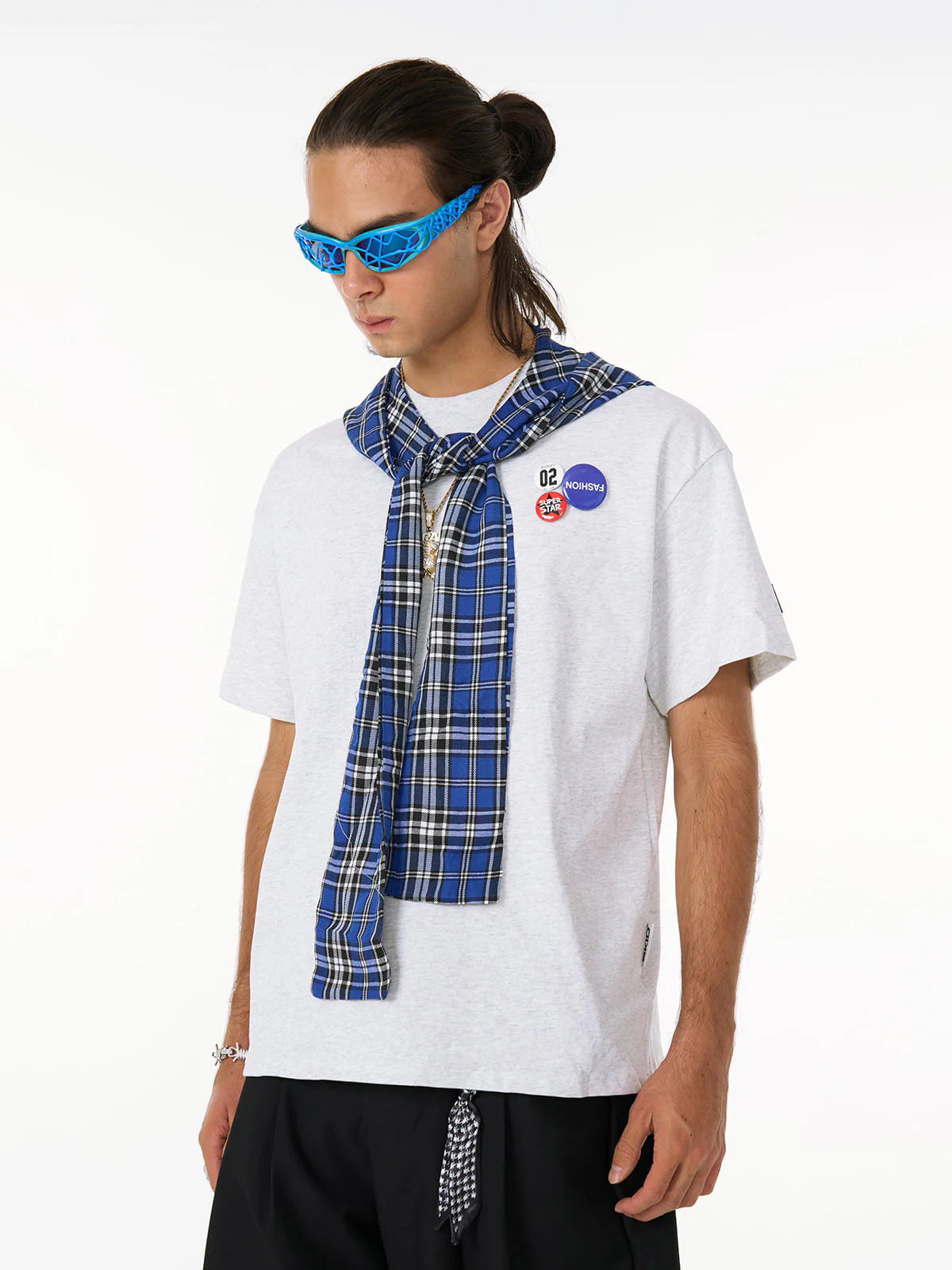 Çıkarılabilir Rozet Kapüşonlu Ekose Pelerin T-shirt